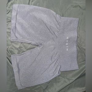 NVGTN grey pro seamless shorts